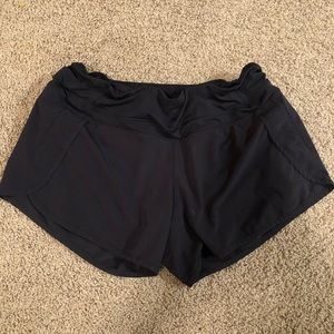 Black lulu shorts